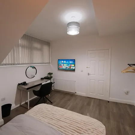 Near Centre & St Hospital Будинок відпочинку