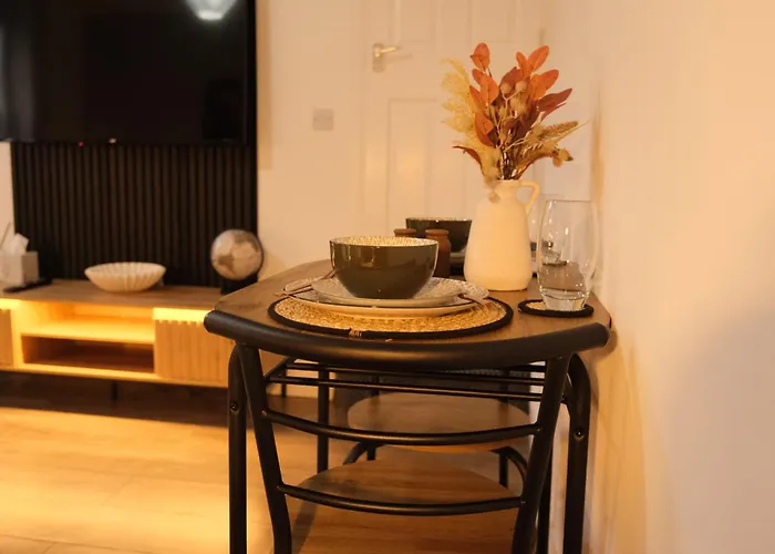 Будинок відпочинку Near Centre & St Hospital